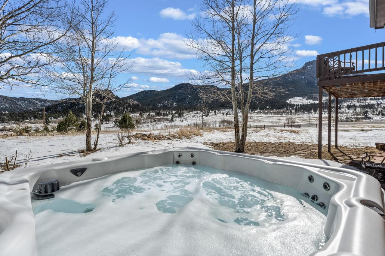 Lily Mountain Lodge - Amazing Mountains Views, Private Hot Tub, Great Location 埃斯蒂斯帕克 外观 照片