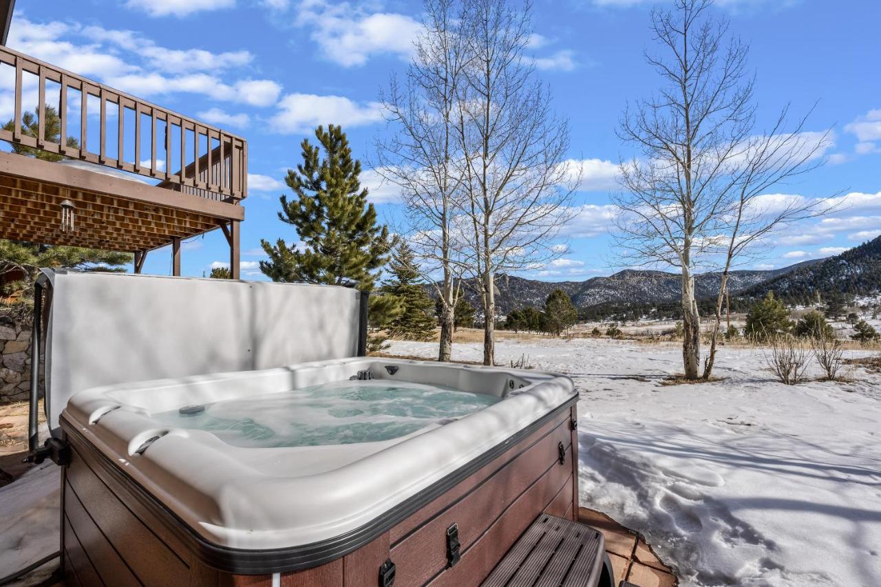 Lily Mountain Lodge - Amazing Mountains Views, Private Hot Tub, Great Location 埃斯蒂斯帕克 外观 照片