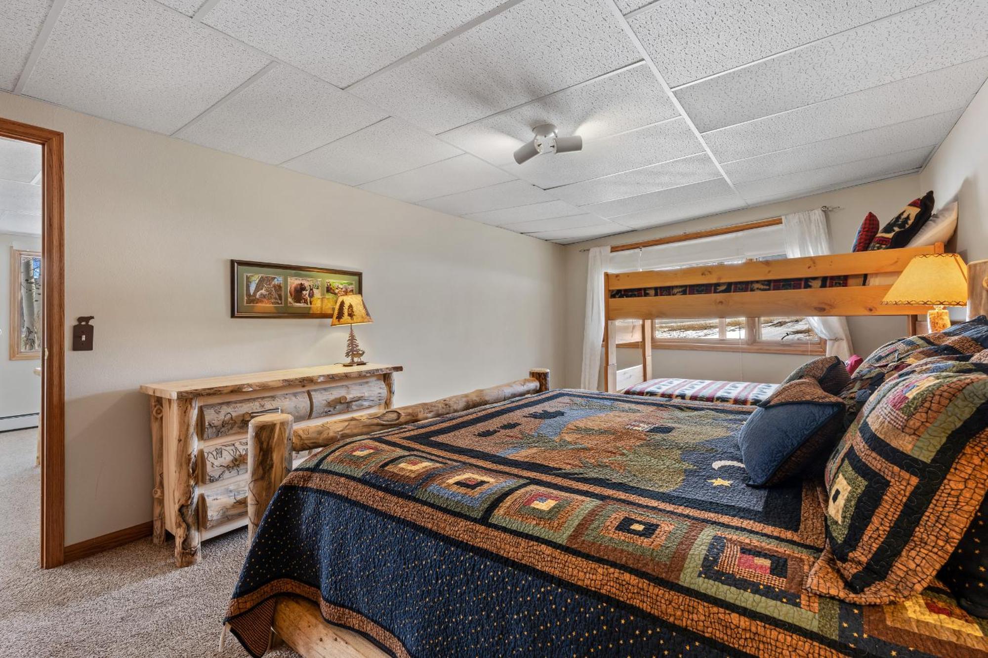 Lily Mountain Lodge - Amazing Mountains Views, Private Hot Tub, Great Location 埃斯蒂斯帕克 客房 照片
